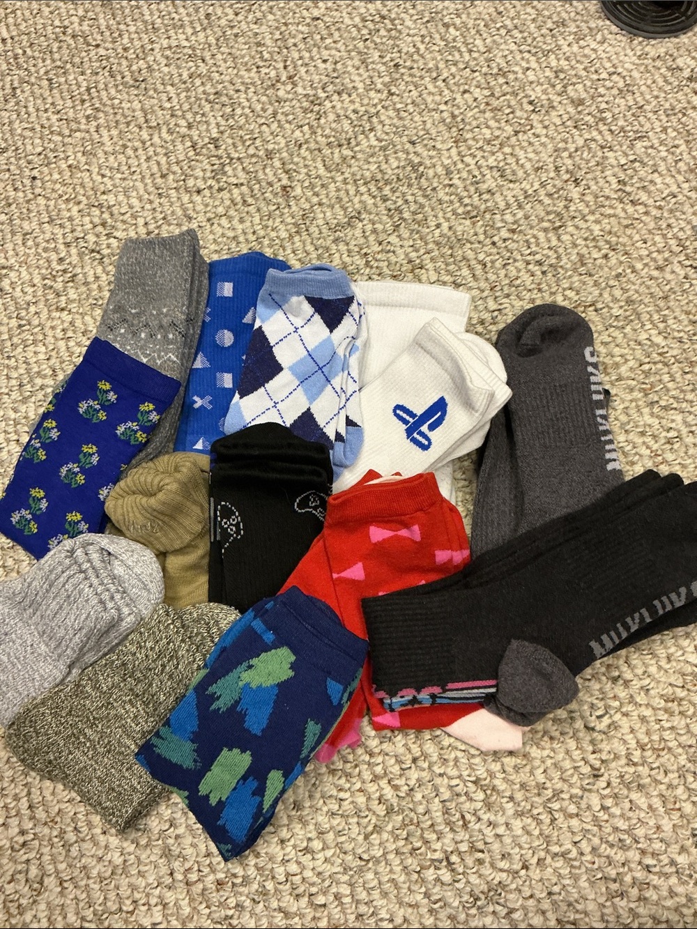 Lot of 15 pair ladies socks